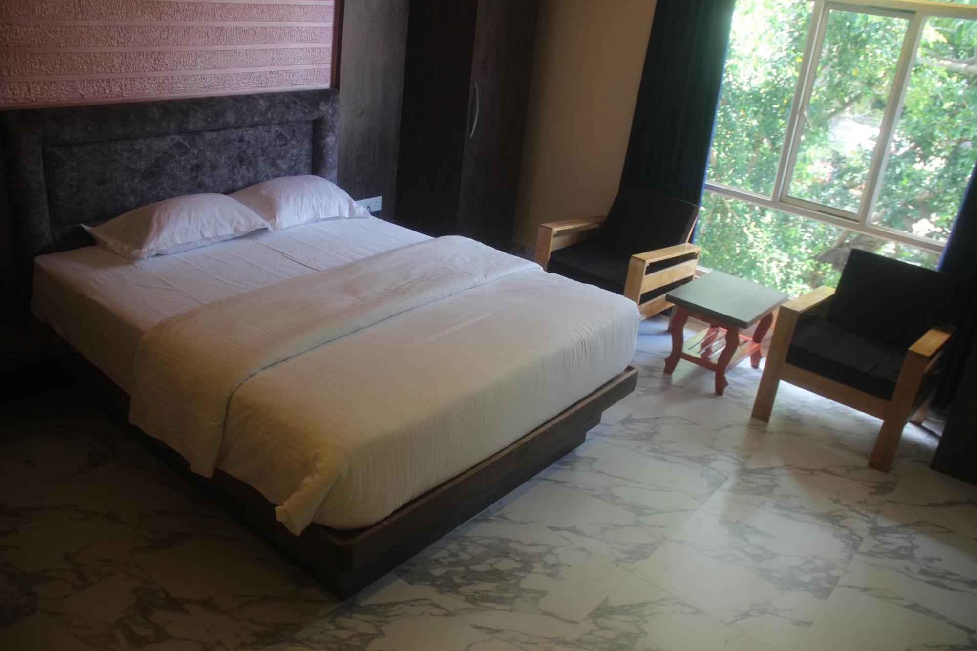 Hotel Serene Palace Port Blair Bagian luar foto