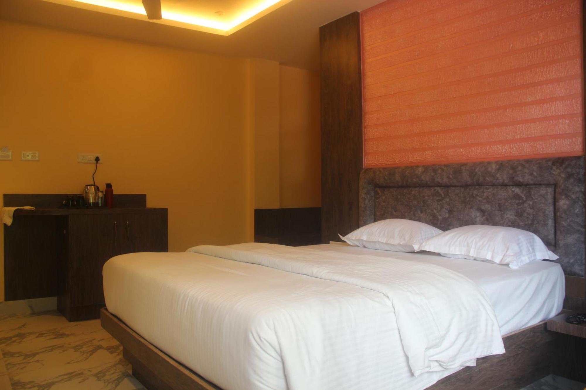 Hotel Serene Palace Port Blair Bagian luar foto