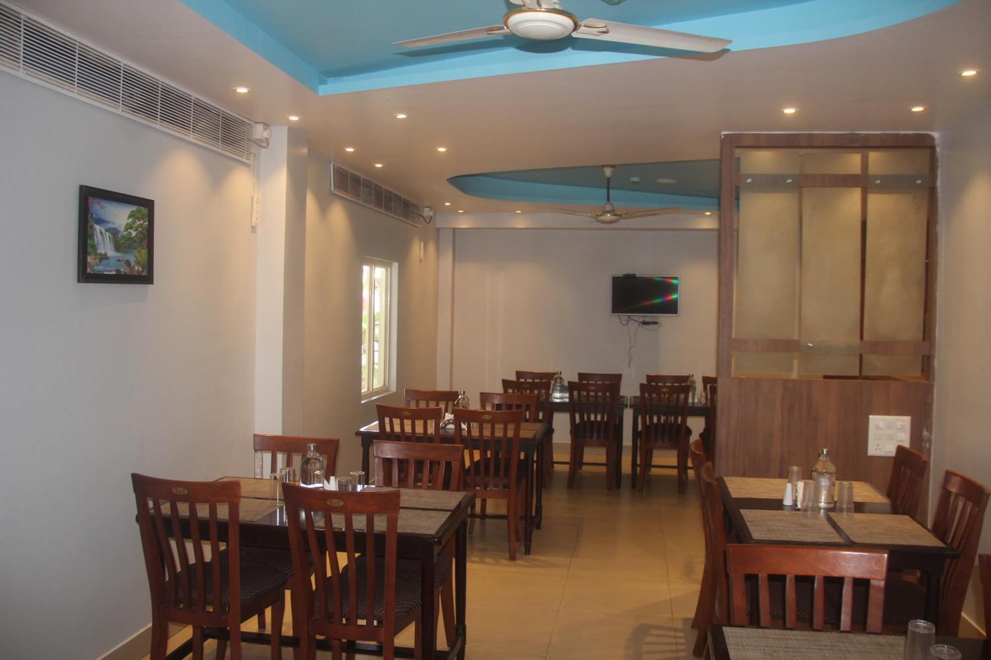 Hotel Serene Palace Port Blair Bagian luar foto