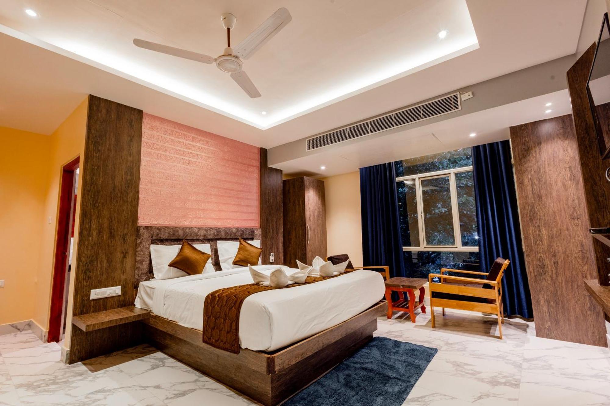 Hotel Serene Palace Port Blair Bagian luar foto