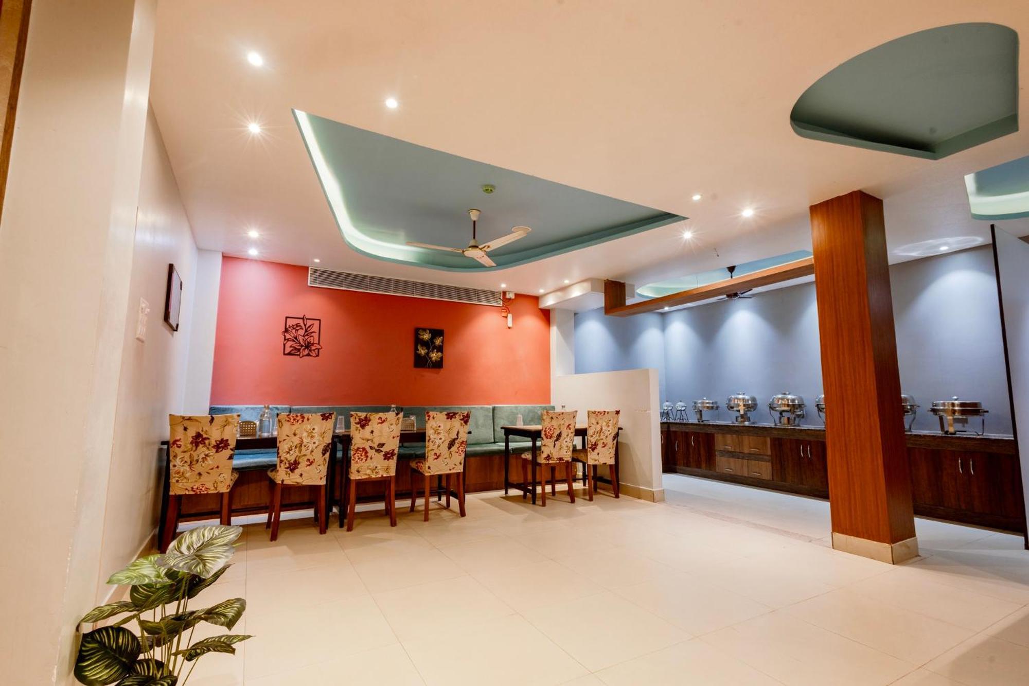 Hotel Serene Palace Port Blair Bagian luar foto